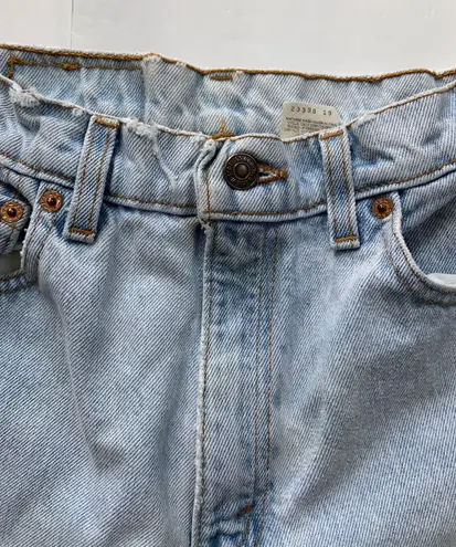 Levi's Vintage 90s  550 Super Light Wash High Waist Mom Jeans