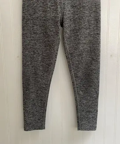 Beyond Yoga Spacedye Walk And Talk High Waisted Capri Legging Black Gray Size S