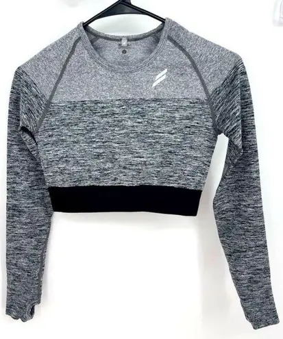 DOYOUEVEN Crop Top Long Sleeve Workout Shirt Athletic Wear size S