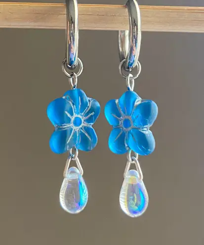 Handmade quality Czech glass beads 2WAY hoop dangle earrings🩵