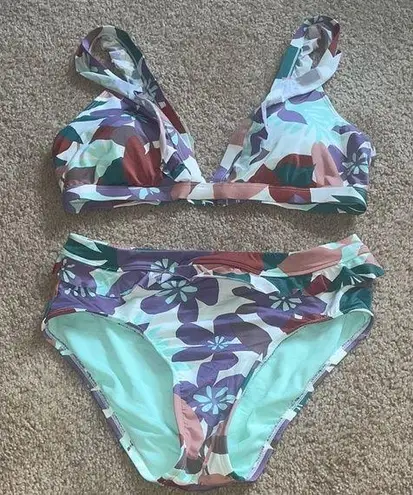 Time and Tru Mint Green Bikini Bottom floral bikini size large/medium swim wear Purple