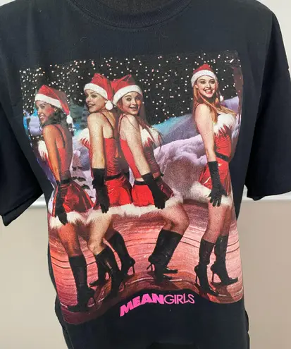 Mean Girls NWT  Black Cropped Short Sleeve Tee Size Medium/Large Forever 21