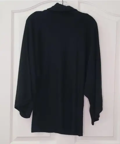 BCBGMAXAZRIA  Sweater