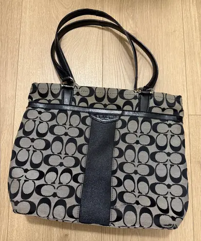 Coach Black and Gray Women's shoulder Bag