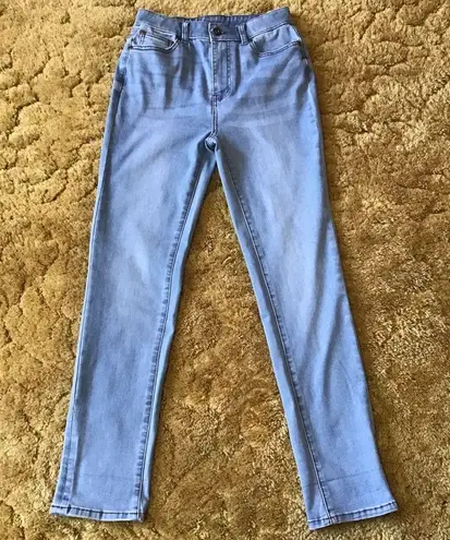 Matilda Jane  Clothing NWT Straight Leg Jeans/ Capris