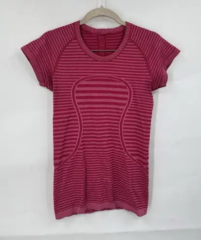 Lululemon Swiftly Tech Tee Women 6 Berry Heathered Athletic Yoga Running Workout Pink