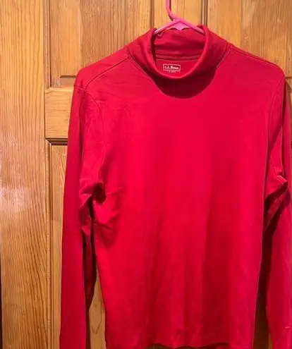 L.L.Bean  women’s red supima cotton turtleneck size large.