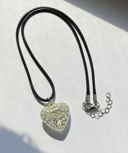 Handmade chic fairy cottage vintage retro style heart necklace🌿✨