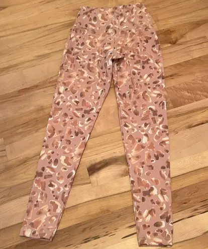 Strut this  camo leggings