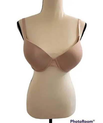 Danskin  size 38C Underwire Lightly Padded Bra in Blush