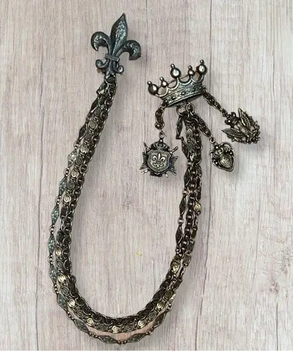 Antique Victorian Golden Cloak/Cape Chain Chatelaine Fleur De Le Crown Brooch Gold