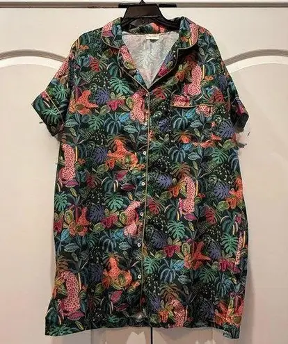 World Market Women’s sleep shirt Nightgown Size L/XL Jungle Theme Leopards Blue Size L
