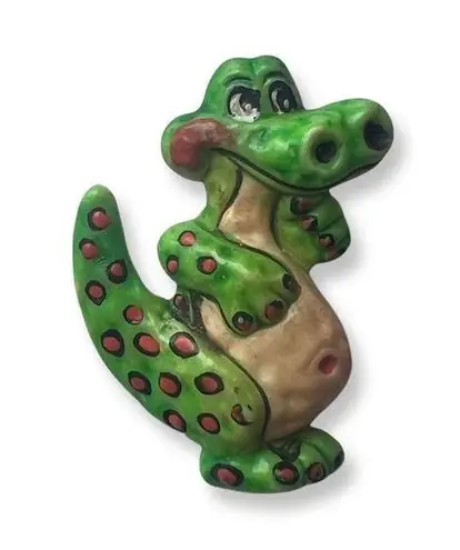 Vintage Brooch Pin Alligator Crocodile 1970 Funky MCM Berries Signed Plastic Green