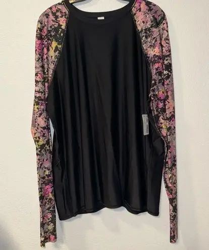 Lululemon  WATERSIDE Relaxed UVP LS Black/ Stencil Blossom Pink Size Large