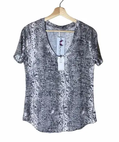 Z Supply  Snakeskin print vneck NWT