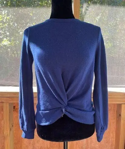 belle du jour Soft Knit Twist Front Long Sleeve Top Coastal Navy Size XS. NEW