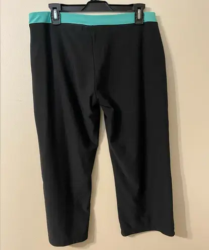 Nike Womens  Black Teal Script Logo Joggers Capris Size Large