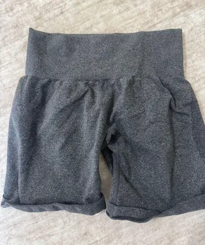 NVGTN seamless shorts size medium
