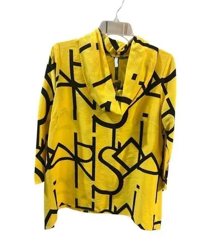 Lindi graffiti print pullover blouse yellow & black Small