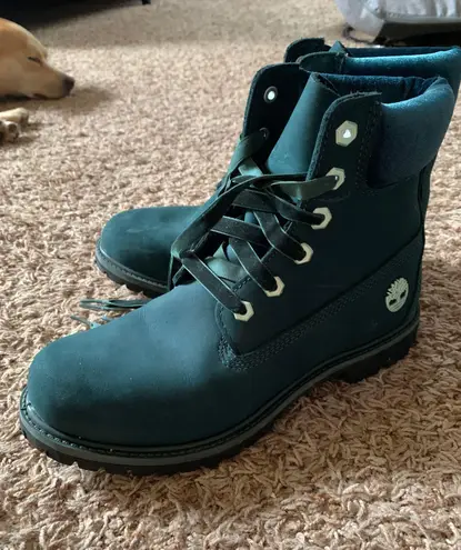 Timberland Women s Waterproof Green Velvet Boots Size 9 70 53 Off Retail From Julia