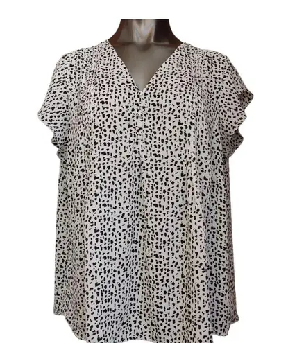 Carolina belle Black and White Blouse