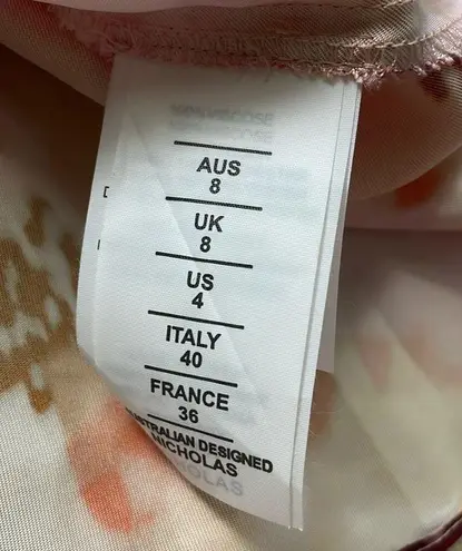 NICHOLAS Simie Gathered Floral