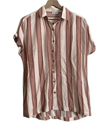 Dress Forum Red Ivory Stripe Short Sleeve Button Up Lightweight Blouse Shirt Top