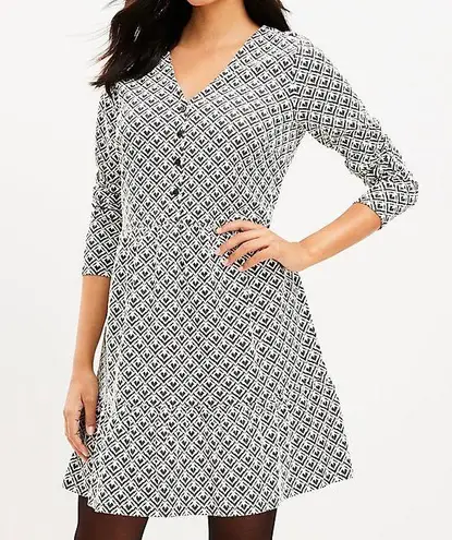 The Loft NWT Jacquard Button Flounce Swing Mini Dress Black White Size Medium
