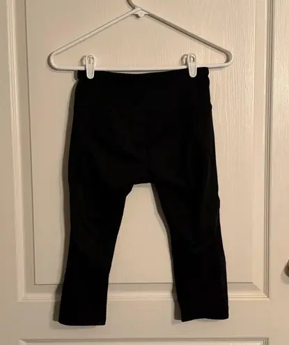 Bcg Women’s Black Capri Leggings