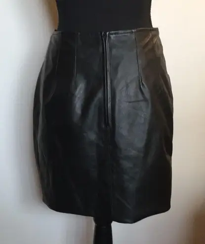 Tannery west women’s black leather midi skirt zip up back size 6