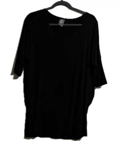 Agnes & Dora Agnes & Dora Black Oversized Tunic Top