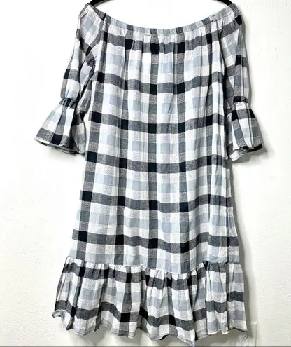 Love In Buffalo Check Off the Shoulder Dress Size Small