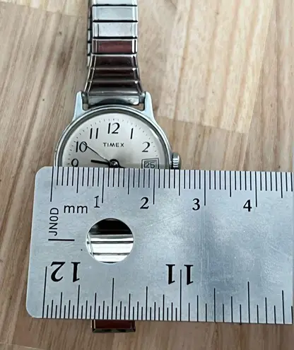 Timex Ladies Watch Vintage Mechanical Winding Stainless Dial and Stretch Band