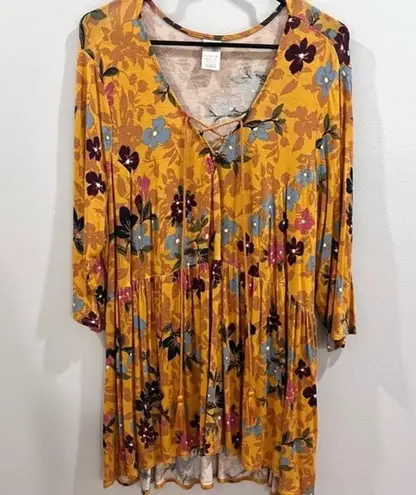 Terra & Sky Mustard yellow lace up V-neck baby doll floral top size 2X