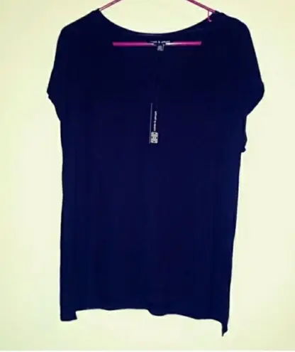 Cable & Gauge Black Tee Sz L NWT