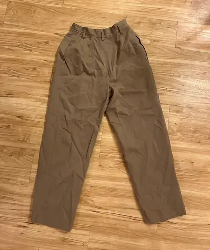 Women’s Bernard Holtzman Vintage Tan/light brown 100% wool trousers Tan Size 4