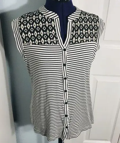Pleione Sleeveless Black & White Contrasting Stripes Casual Top Size Medium