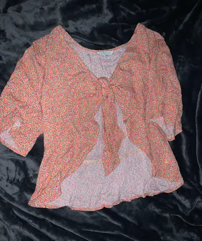 American Eagle Floral Tie Front Babydoll Blouse Top