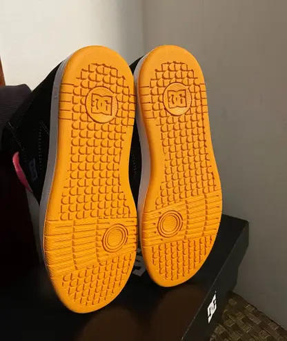 DC Shoes Womens DC Manteca 4 Hi sneakers 7.5