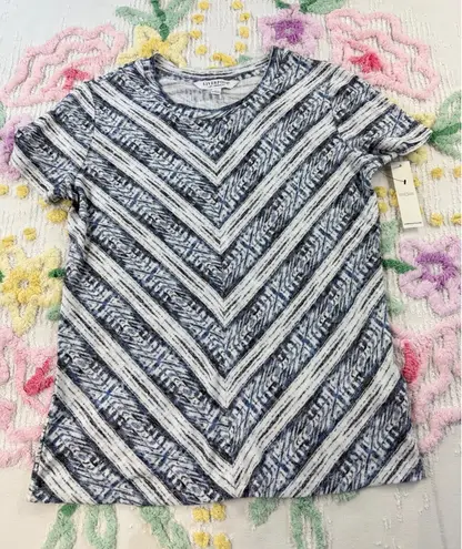 LIVERPOOL Los Angeles Petite XS Chevron Print Short Sleeve Knit Top White Size undefined