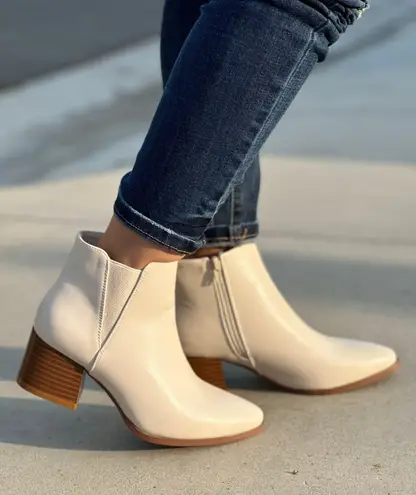 Refresh Nude Chunky Wooden Stacked Heel Bootie