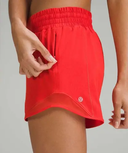 Lululemon NWOT  Hotty Hot HR Lined Short 4" - Hot Heat - 2