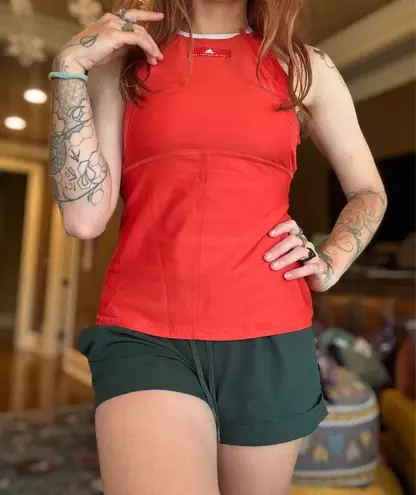 Athletic Top Small Red