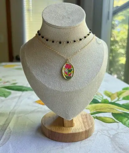 Novelty Rose Layered Choker Necklace Stained Glass Window Floral Fun Necklace Red