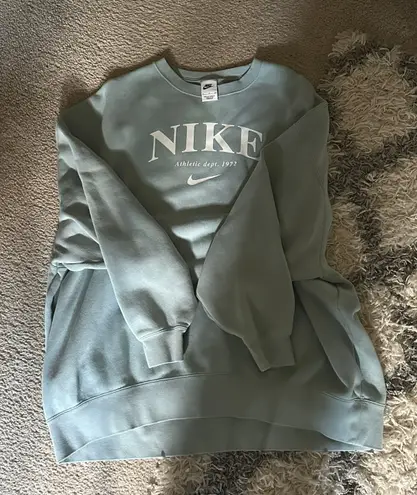 Nike Sweatshirt