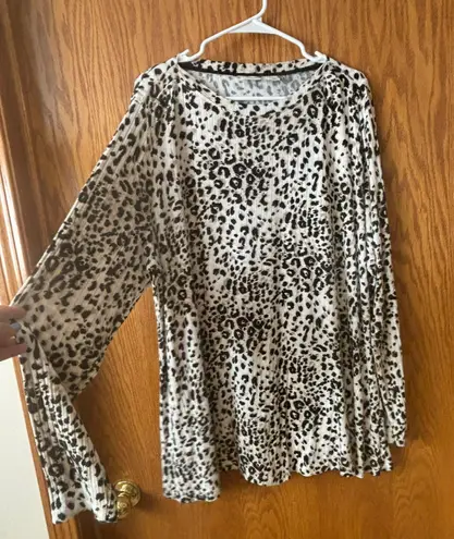 Westbound women’s leopard print top 