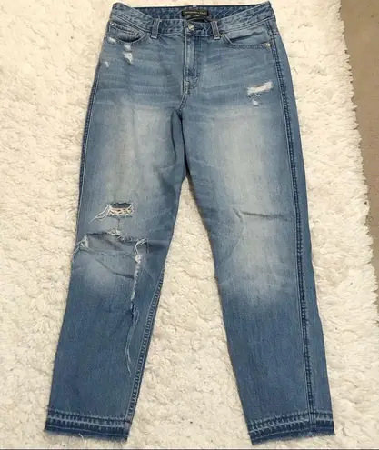 Abercrombie & Fitch  Signature Girlfriend Jeans High Waisted Raw Distressed 27