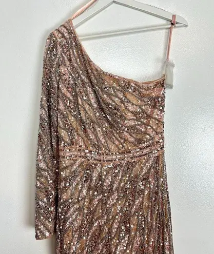 Mac Duggal Embellished One-Sleeve Gown in Rose Gold Size US 8