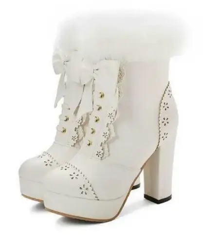 Women’s White Chunky High Heeled Boots Faux Fur Trim Size 39EU (8.5 US) NEW