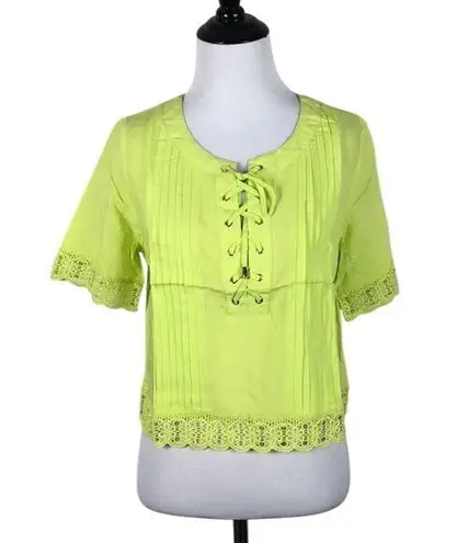 Short Sleeve Top Lace Hem Pleated Cropped Lace Up Yellow